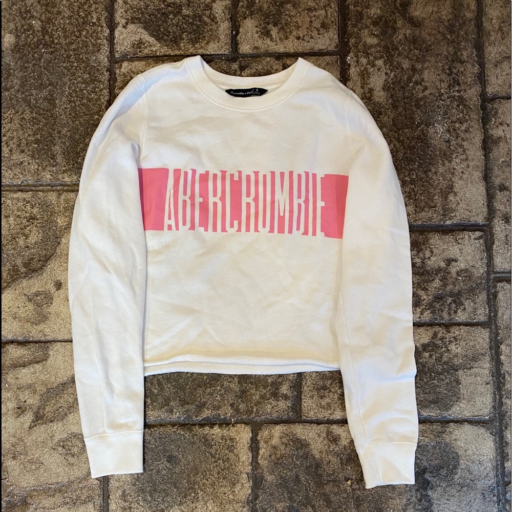 ABERCROMBIE PINK AND WHITE CREW NECK SIZE SMALL